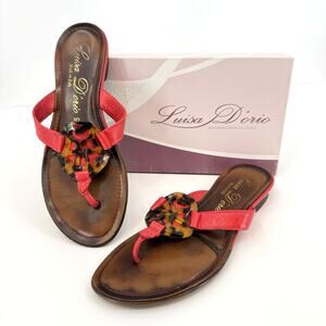 Luisa D'orio Size 10 Delicate Red Leather Thong Sandal Tortise Shell Medallion